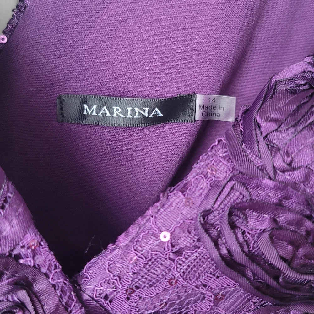 Dress - Picture 2 of 5